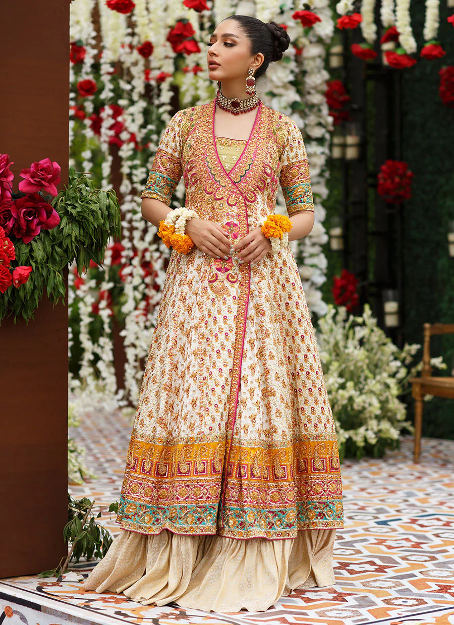 Elegant_Pakistani_Bridal_Kalidaar_Multi_Color_Bridal_Lehenga_1080x