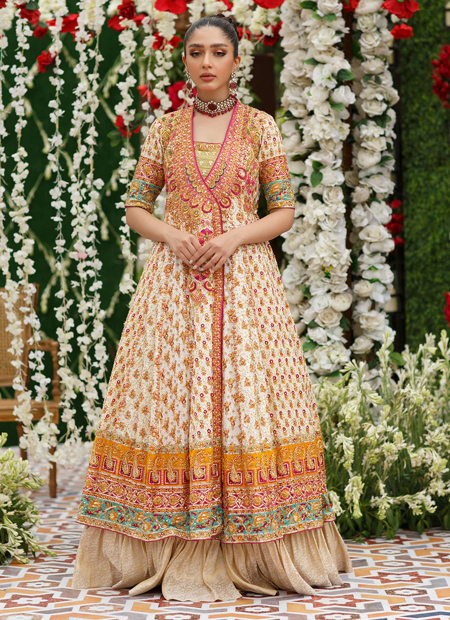 Pakistani_Bridal_Kalidaar_Multi_Color_Bridal_Lehenga_900x